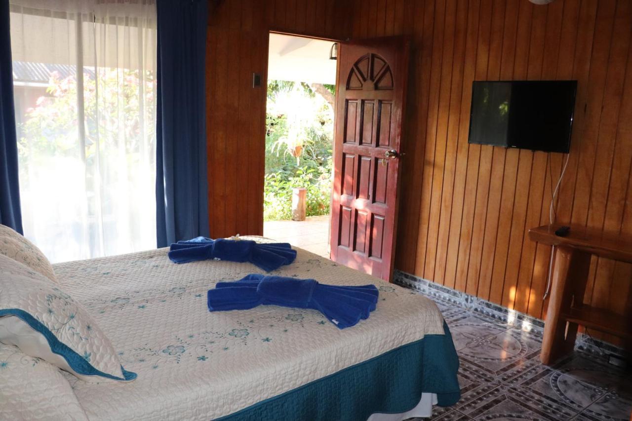 Hostal Avareipua Hanga Roa Eksteriør billede