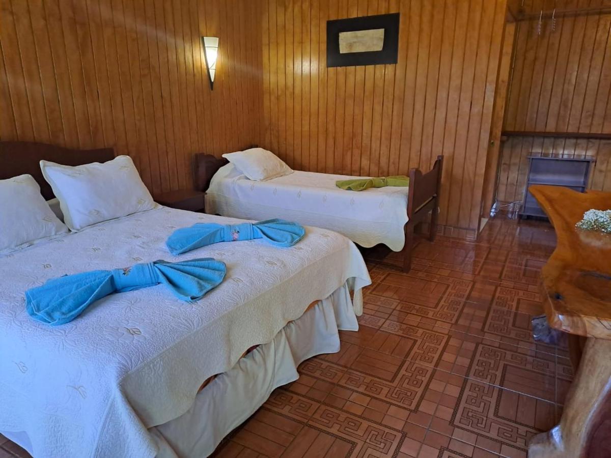 Hostal Avareipua Hanga Roa Eksteriør billede